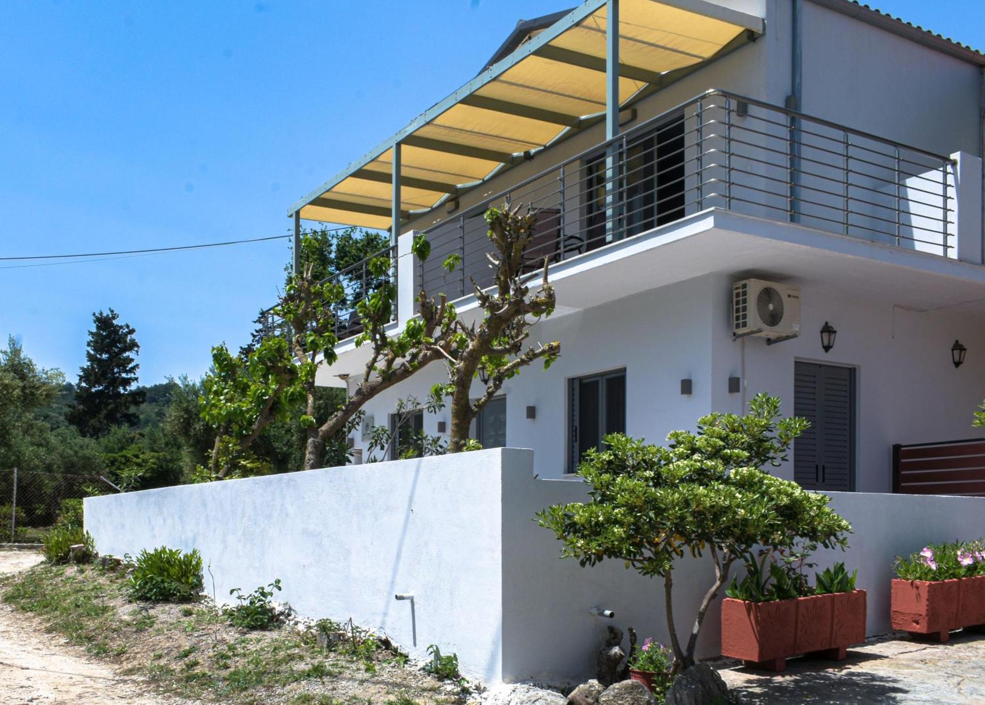 Casa Di Mare - Studios And Apartments On The Beach Vasilikí Kültér fotó