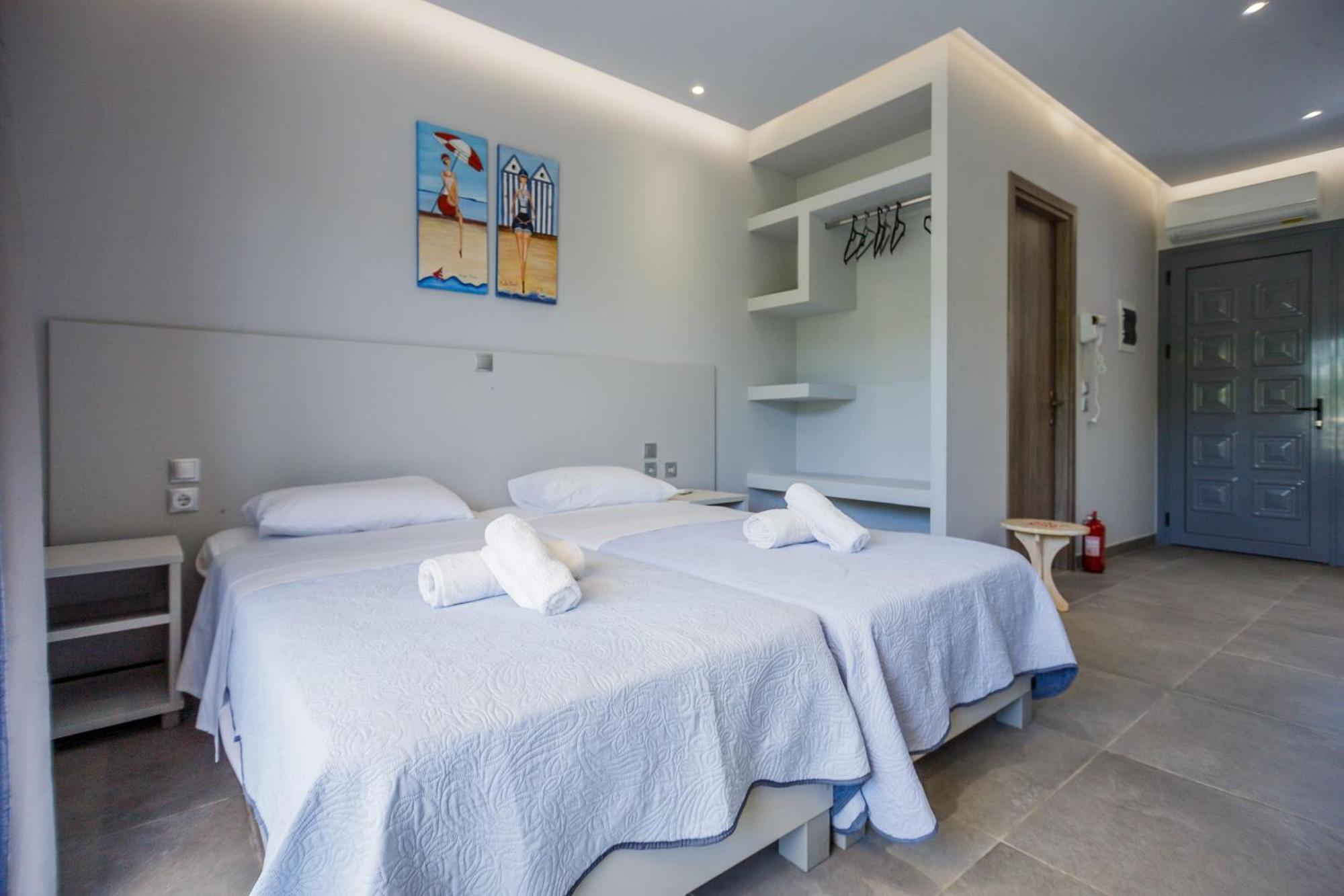 Casa Di Mare - Studios And Apartments On The Beach Vasilikí Kültér fotó