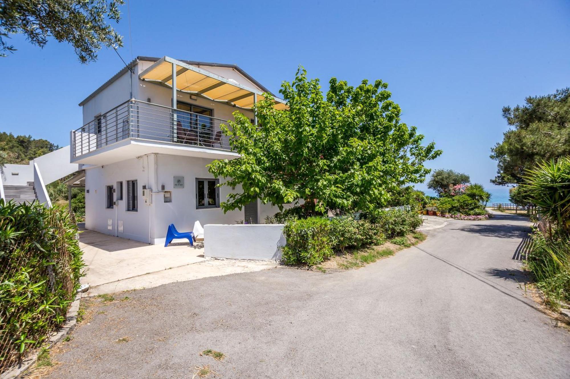Casa Di Mare - Studios And Apartments On The Beach Vasilikí Kültér fotó