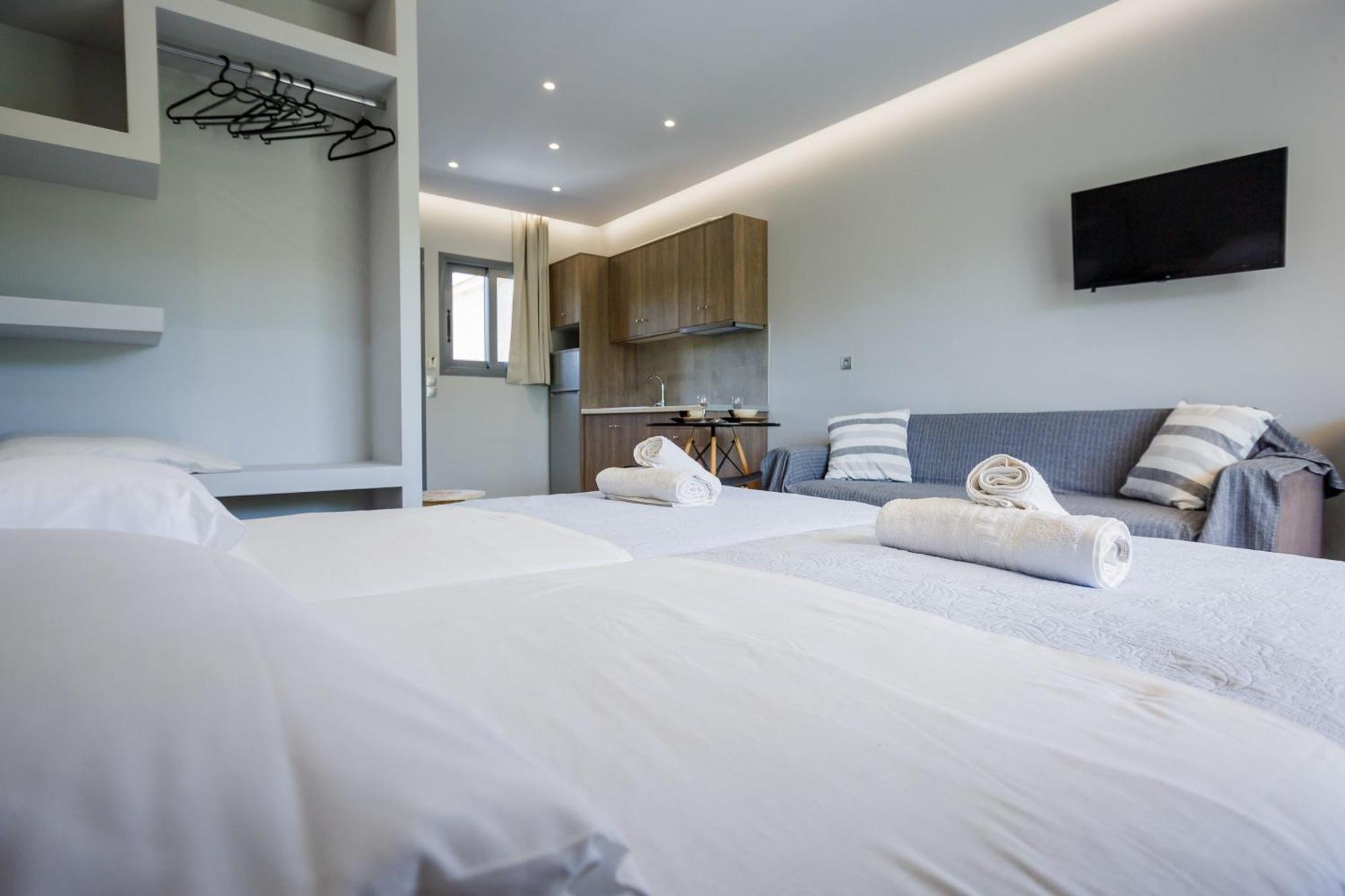 Casa Di Mare - Studios And Apartments On The Beach Vasilikí Kültér fotó